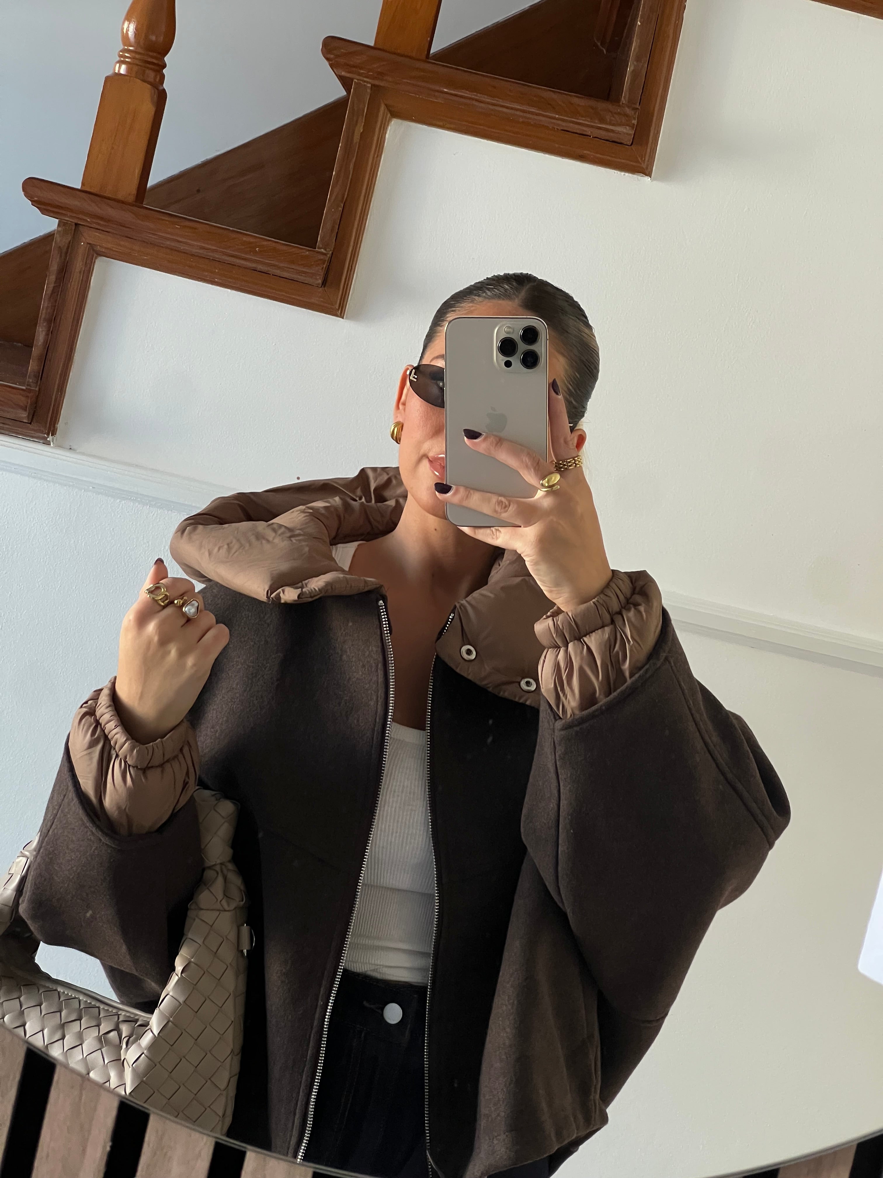 CASACO MANGA E GOLA REMOVÍVEL