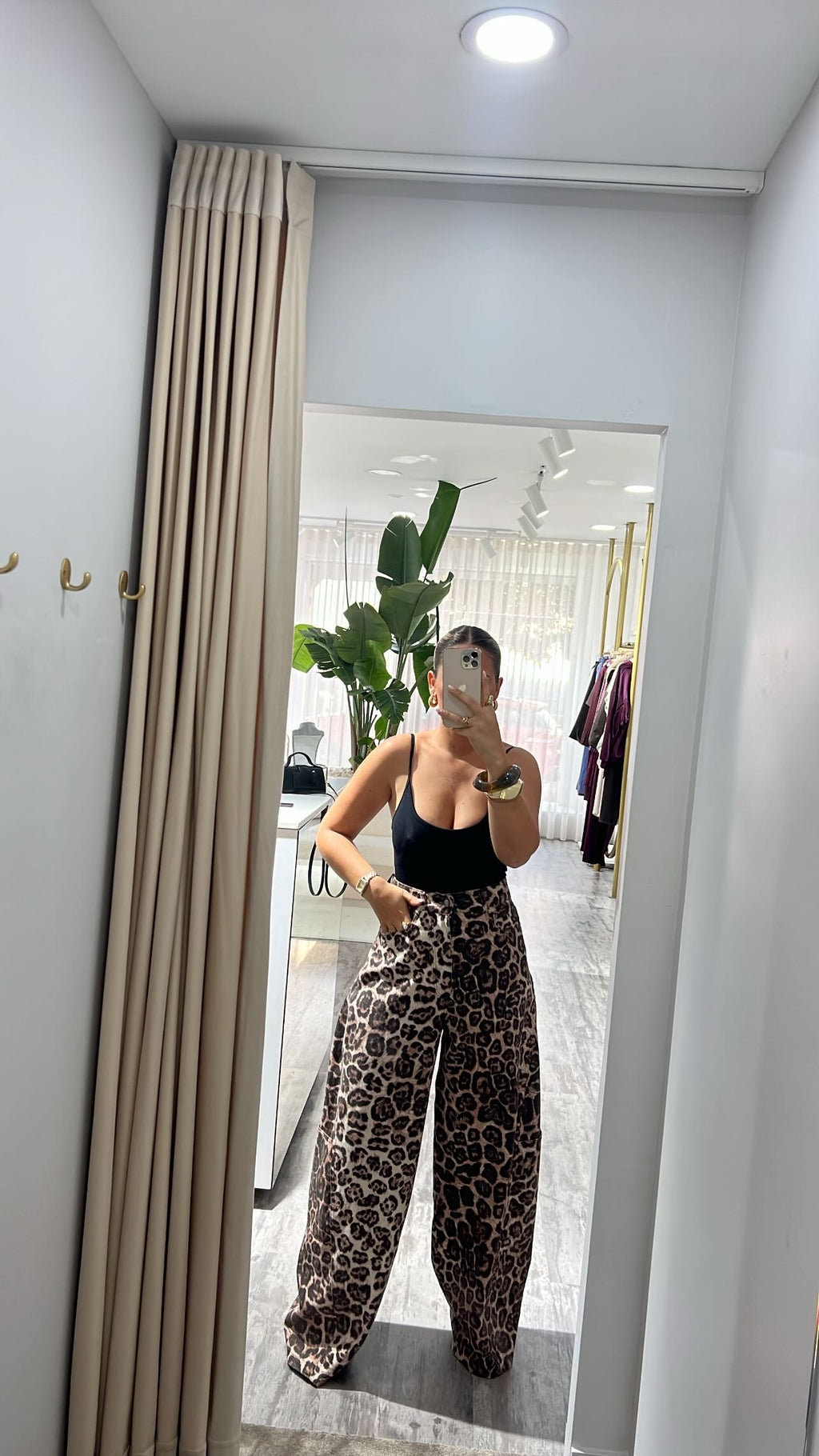 CONJUNTO LEOPARDO LUMINA