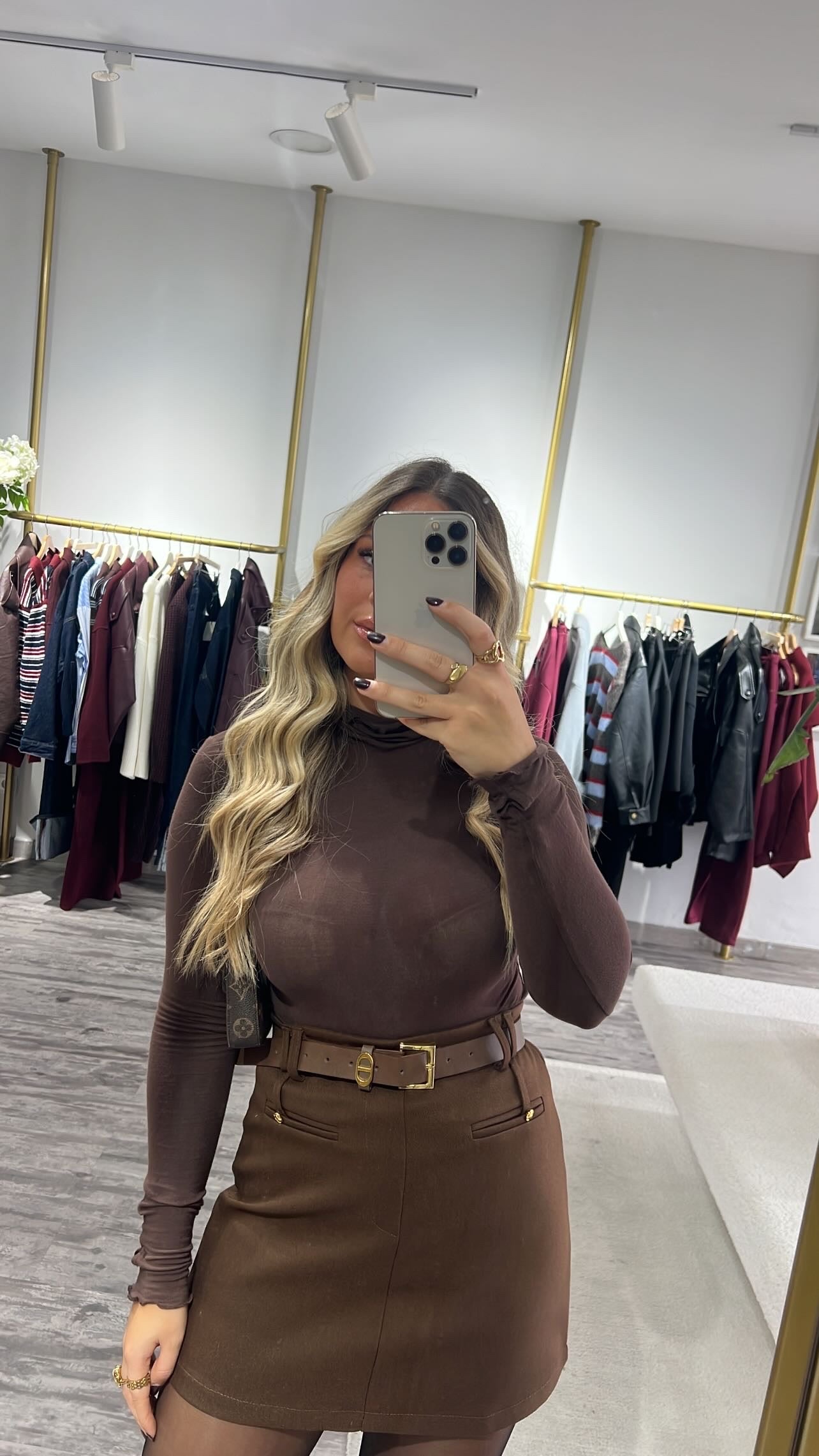 BÁSICAS SEMI TRANSPARENTE