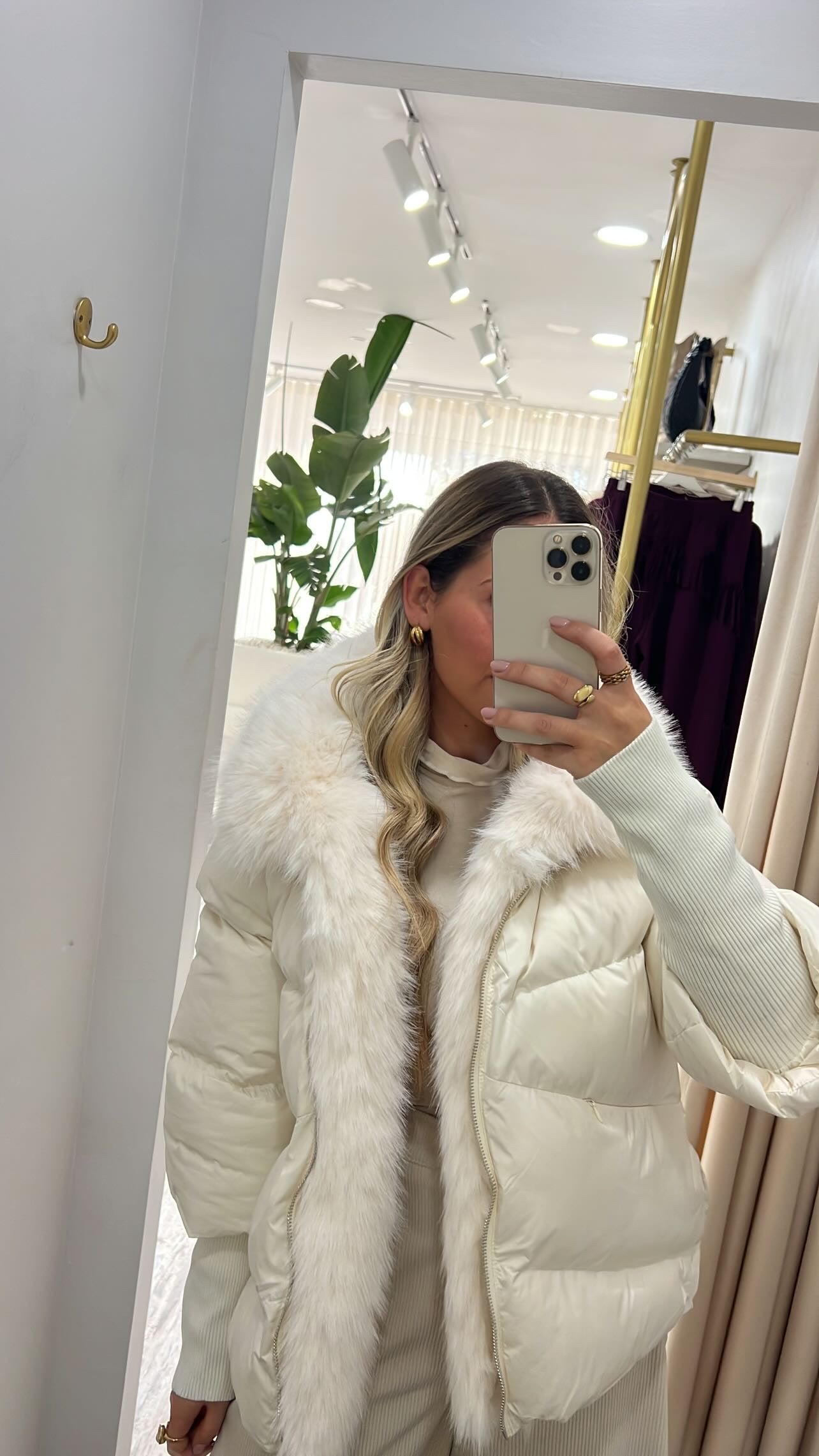 KISPO PELO REMOVÍVEL