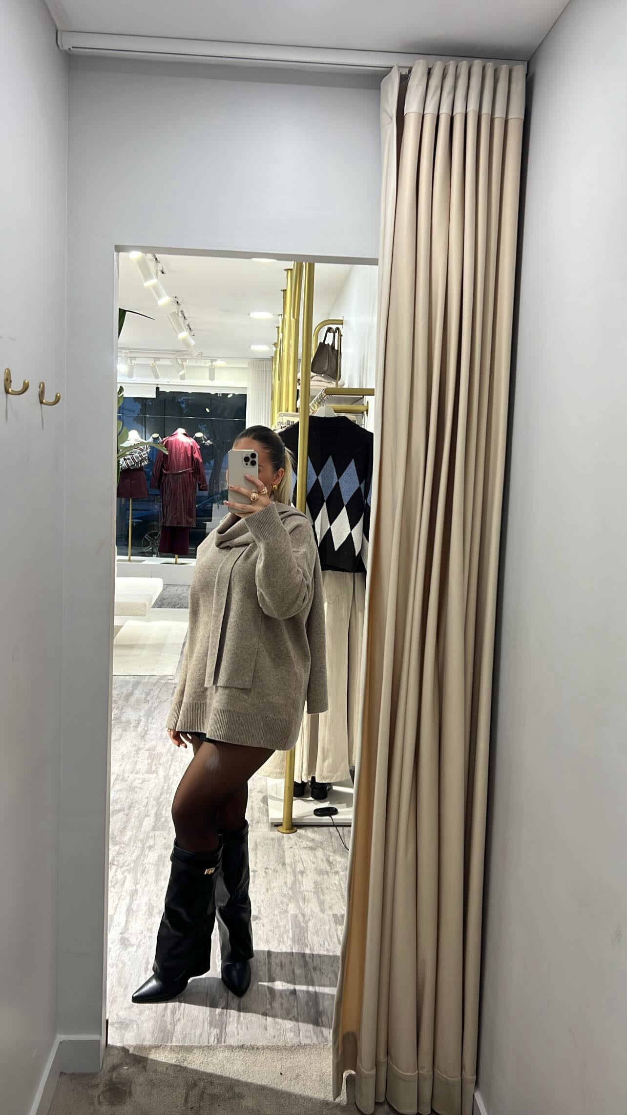 CAMISO C/ CACHECOL INCORPORADO