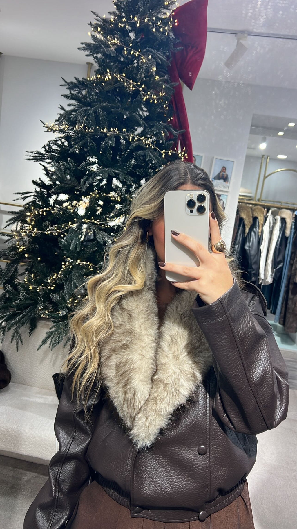 BIKER C/PELO REMOVÍVEL