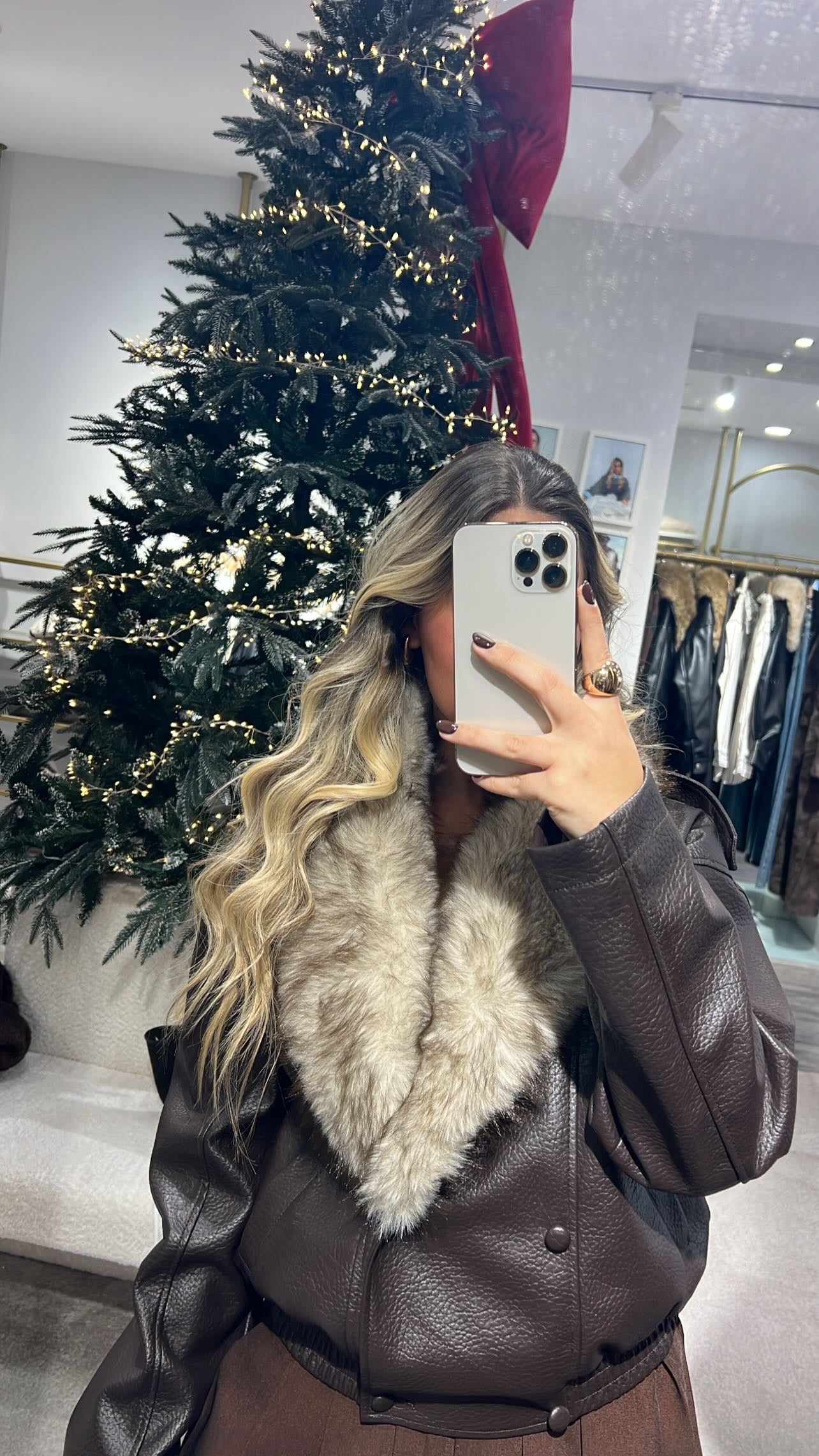 BIKER C/PELO REMOVÍVEL