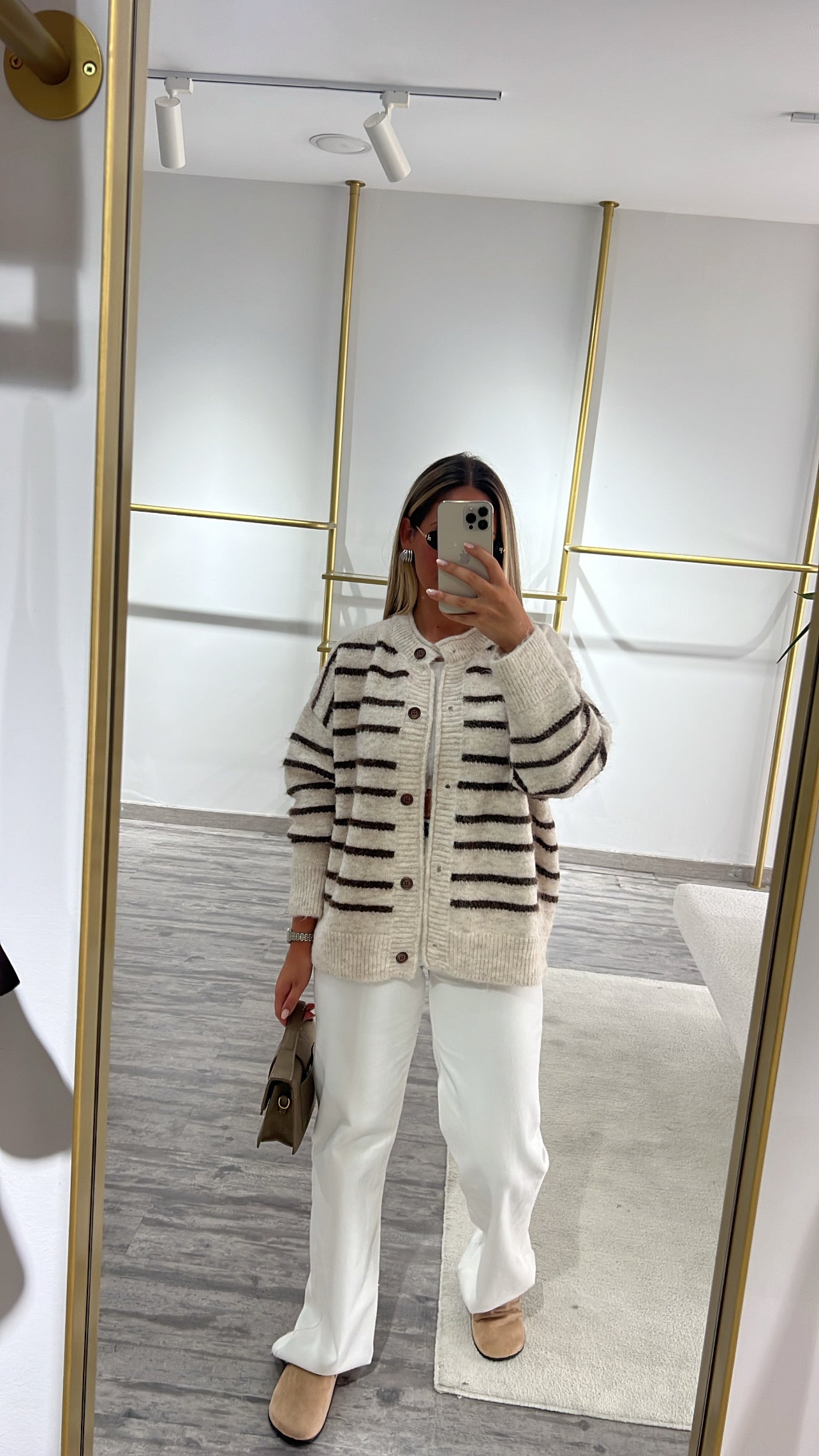 Manteau en tricot rayé