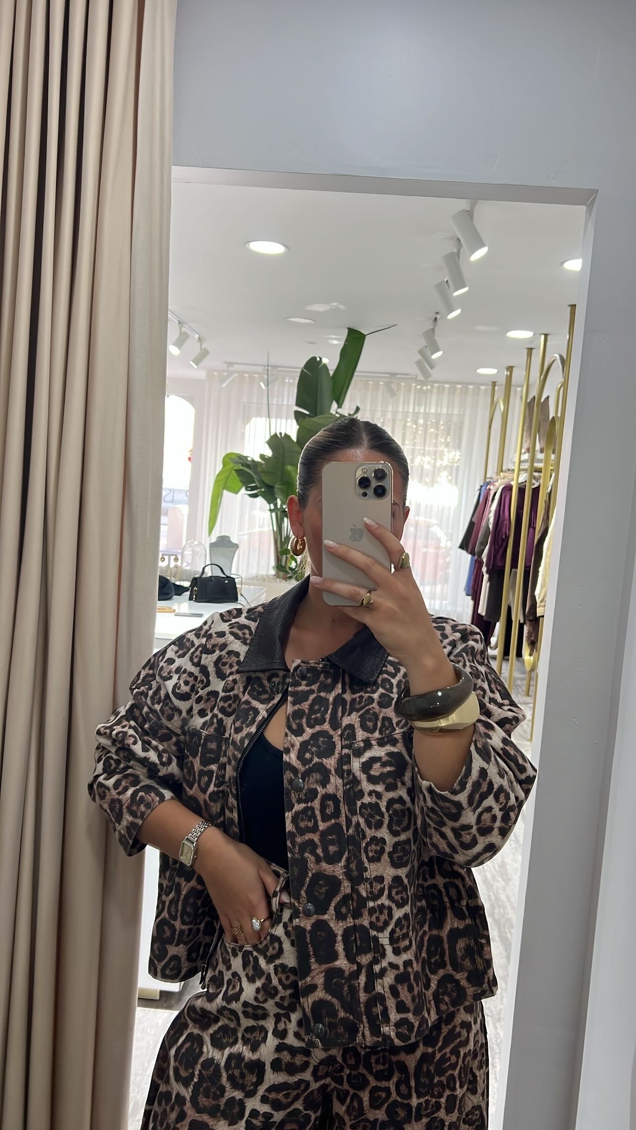 CONJUNTO LEOPARDO LUMINA