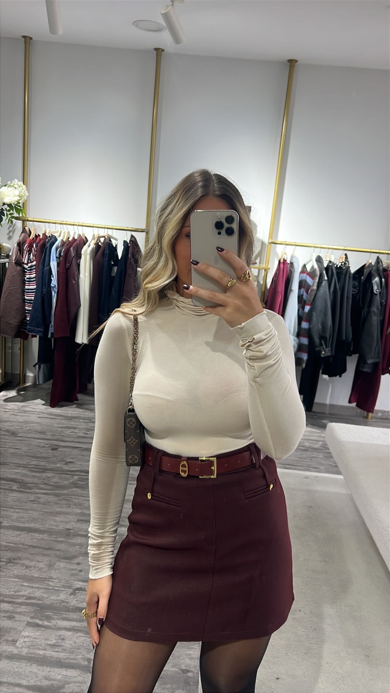 BÁSICAS SEMI TRANSPARENTE