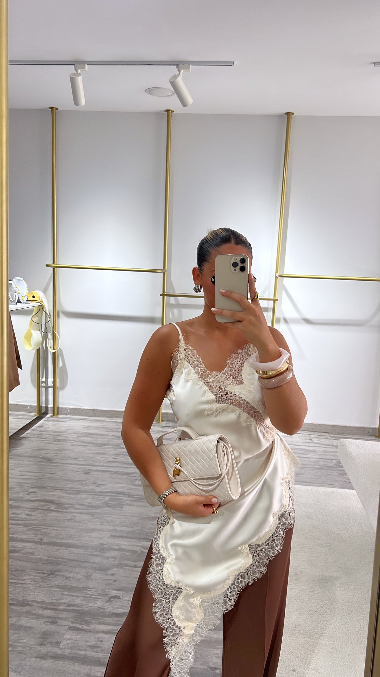 Robe en dentelle
