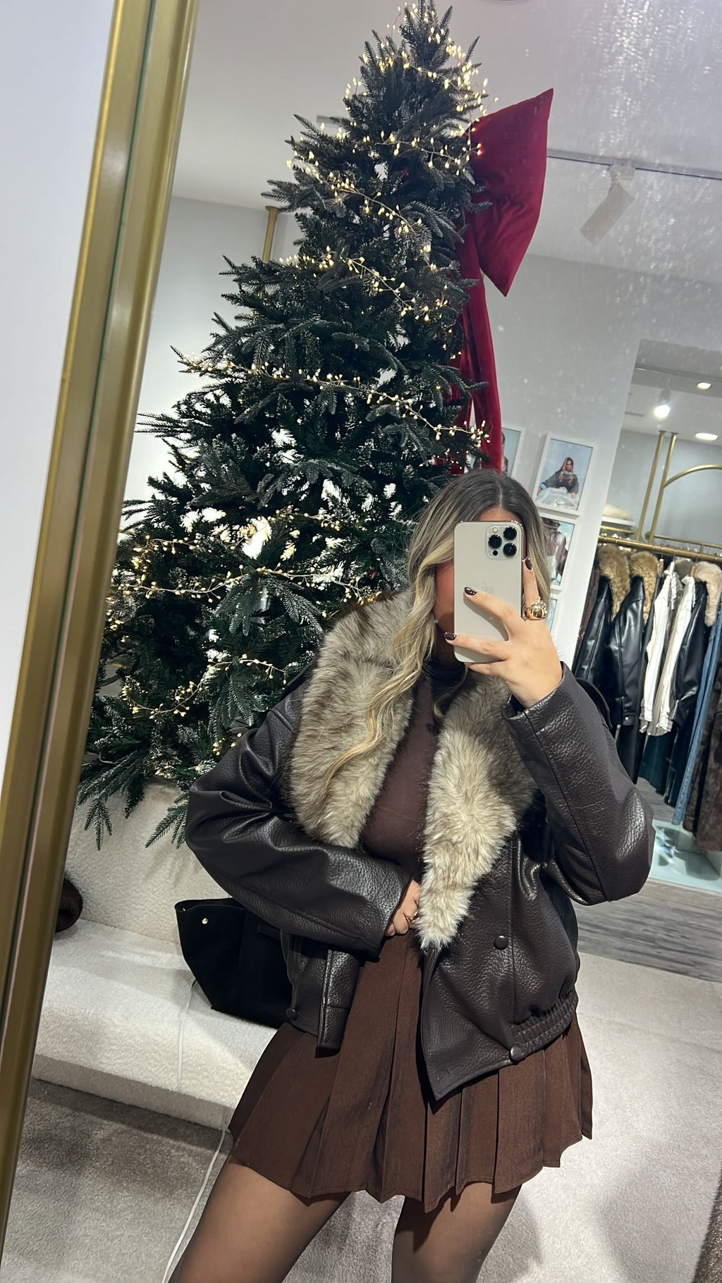 BIKER C/PELO REMOVÍVEL