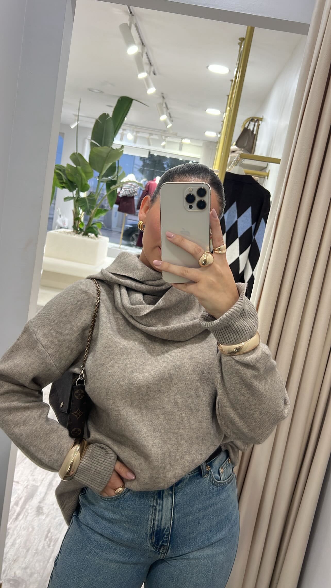 CAMISO C/ CACHECOL INCORPORADO