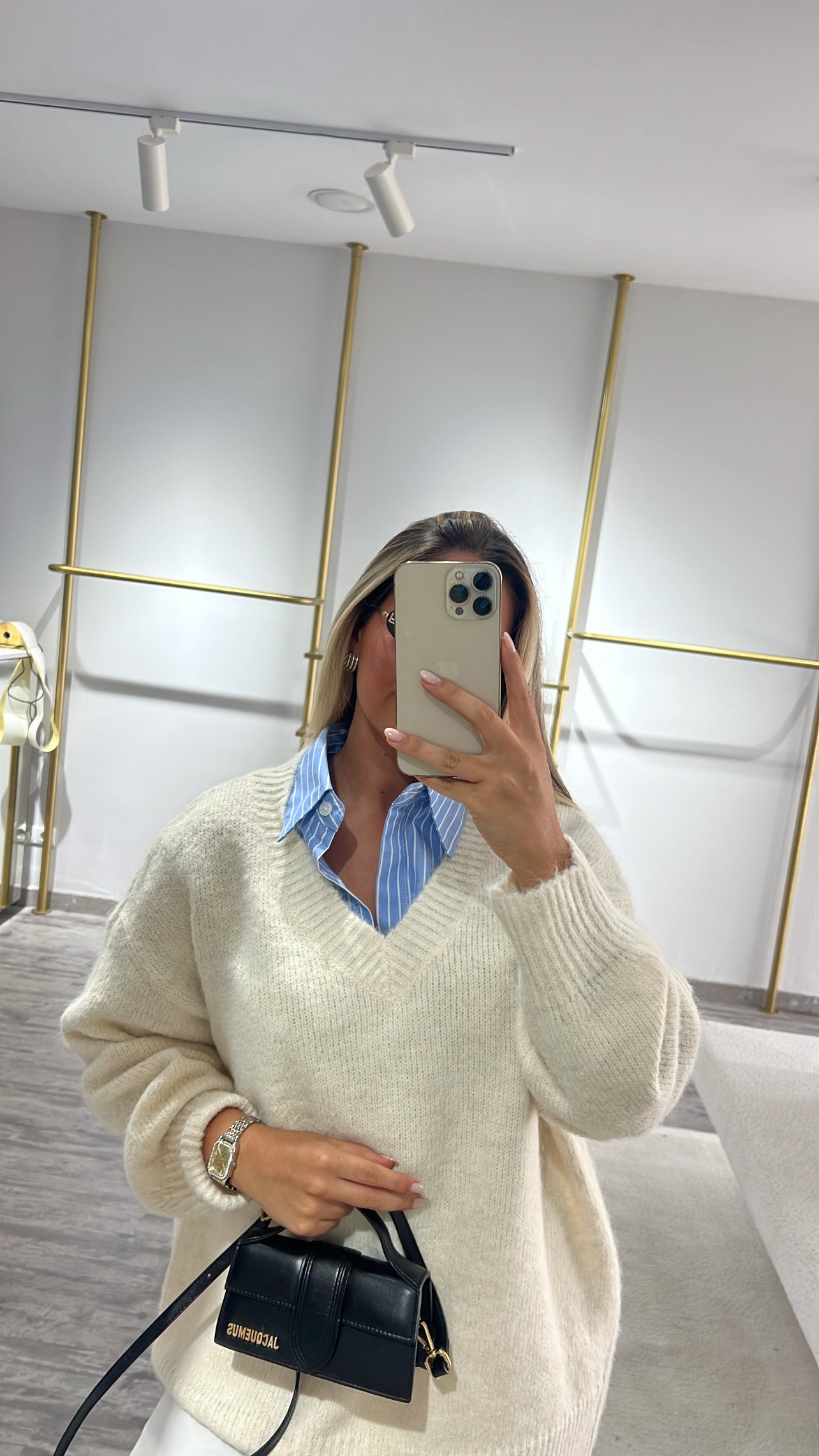 Camisola básica malha suave