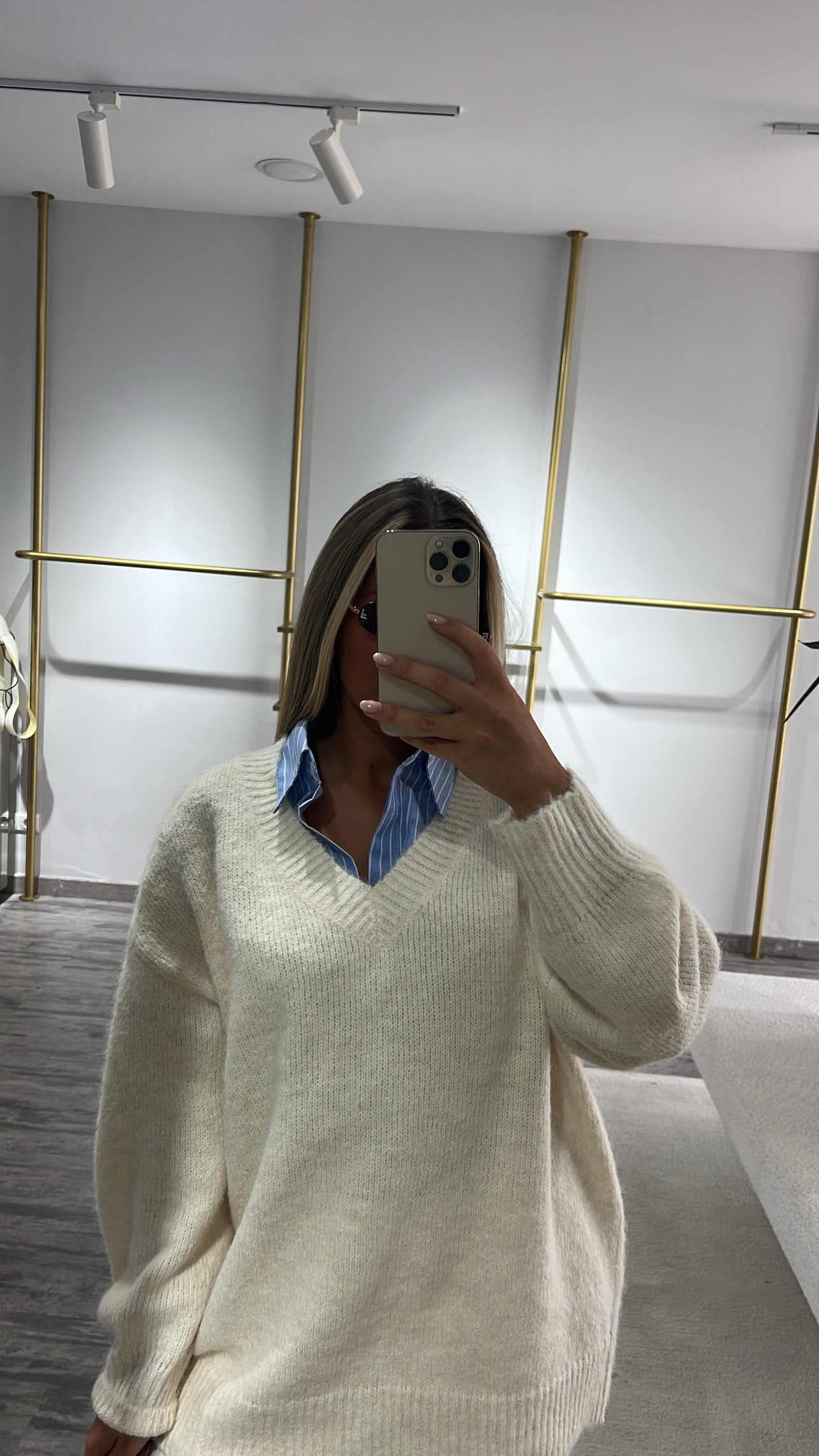Camisola básica malha suave
