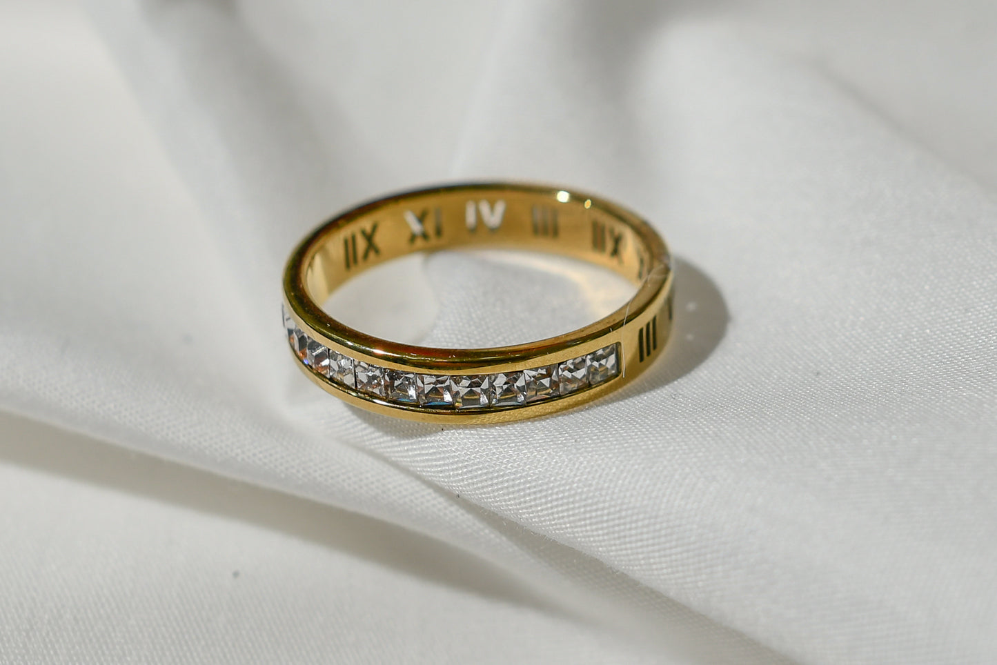 Roman numeral zirconia ring