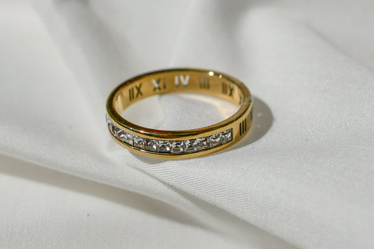 Roman numeral zirconia ring