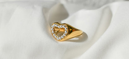 pearl heart ring