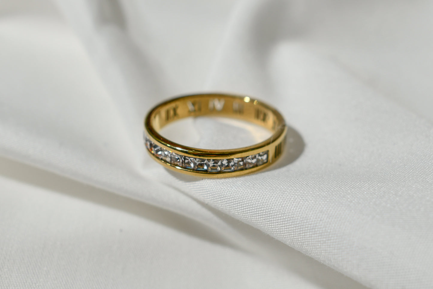 Roman numeral zirconia ring